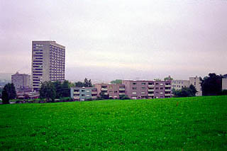 チューリッヒの３色の集合住宅